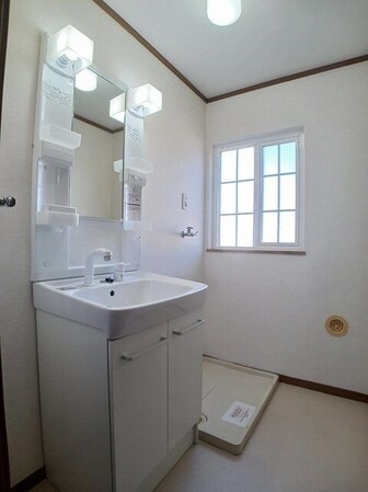 ラフィネ・Aの物件内観写真